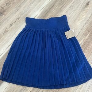 Easel Royal Blue Skirt Size Small NWT